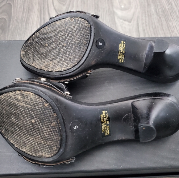 G by Guess heels - Picture 4 of 5